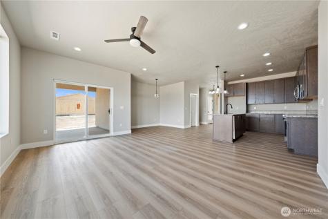 4319 W Surf Scoter Street Moses Lake WA 98837