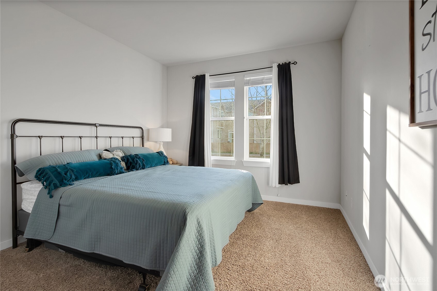 385 Bruhn Lane N Enumclaw WA 98022