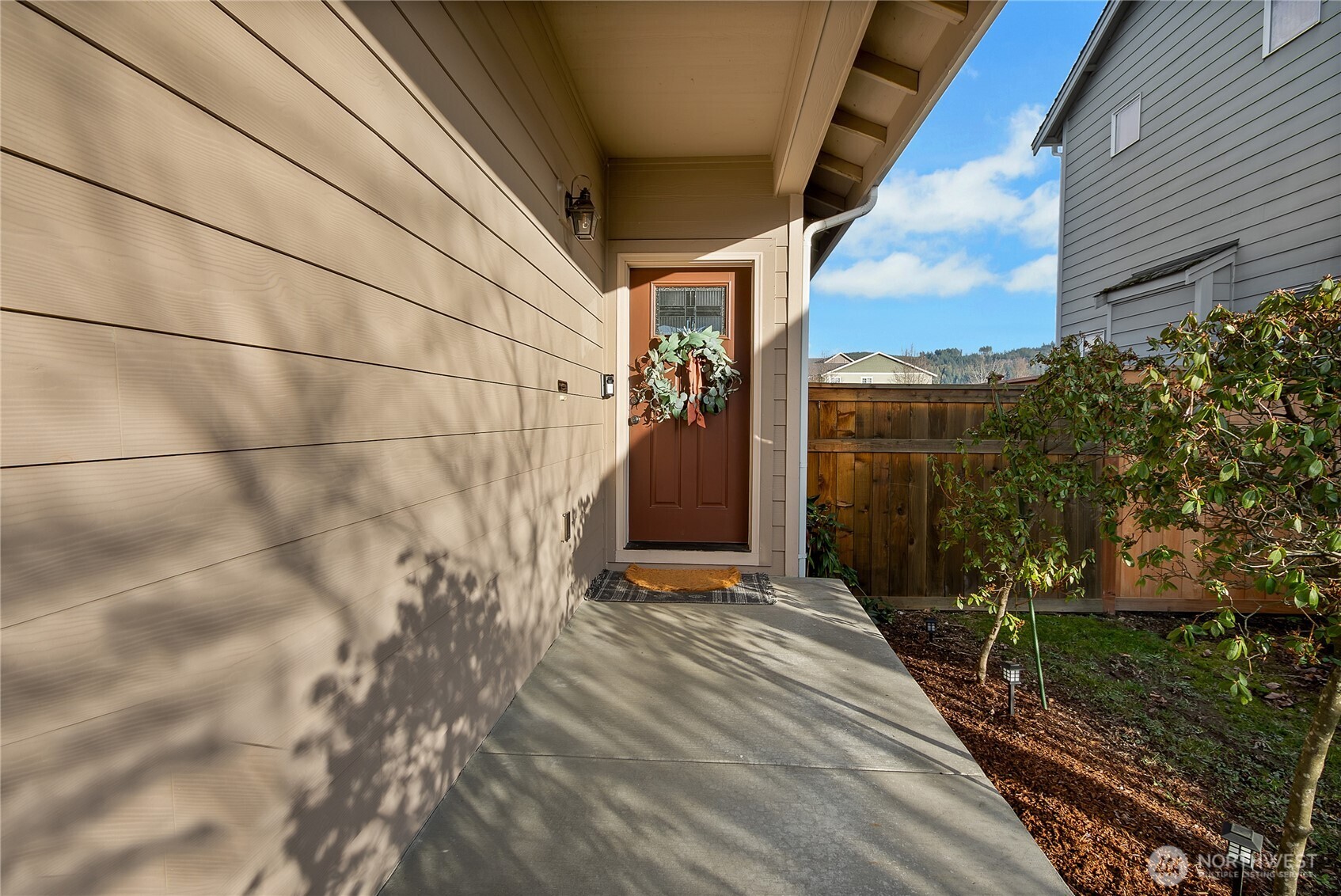 385 Bruhn Lane N Enumclaw WA 98022