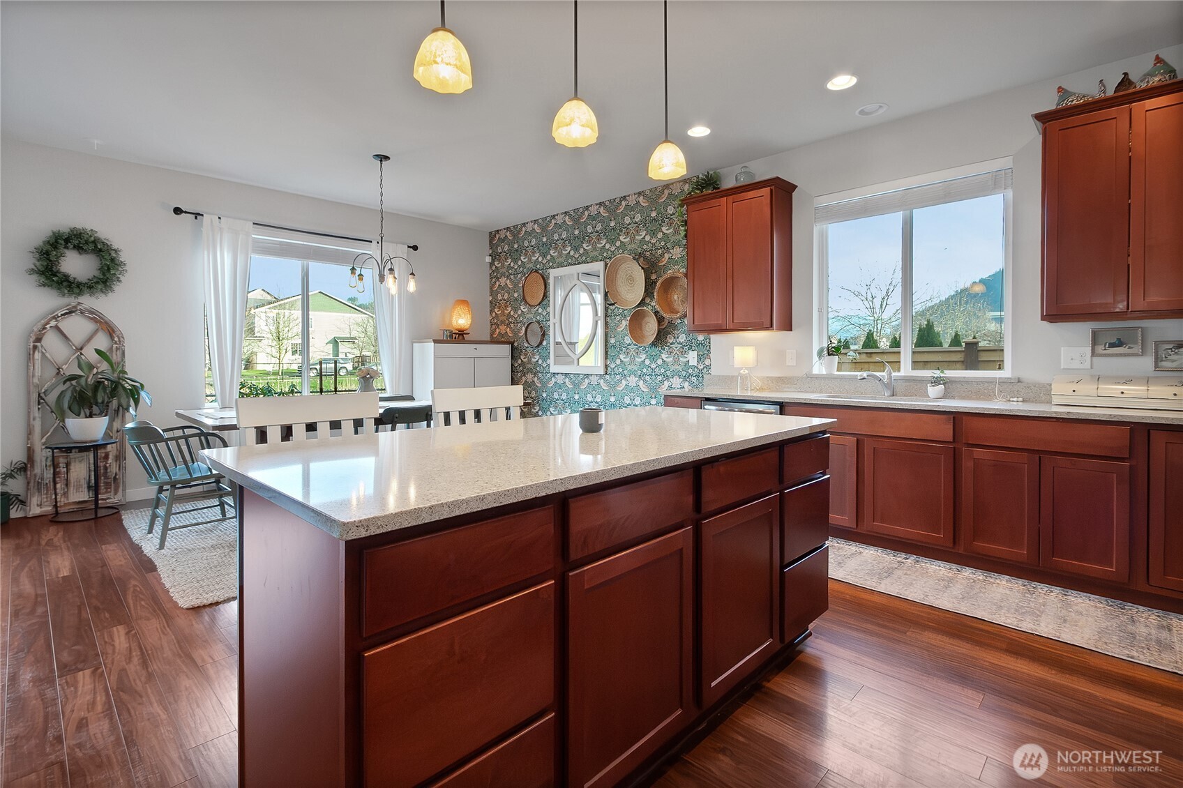 385 Bruhn Lane N Enumclaw WA 98022