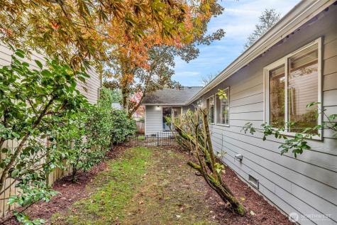 3212 200th Place SE Bothell WA 98012