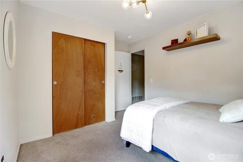 10834 53rd Place W Mukilteo WA 98275