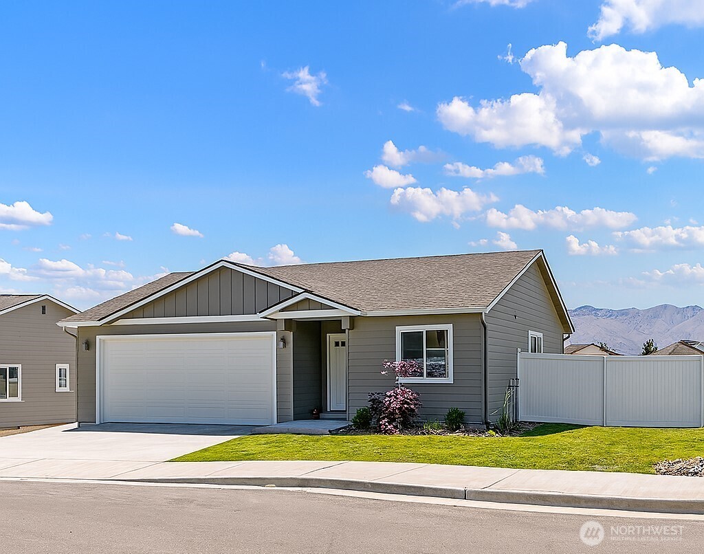 506 S Joseph Avenue East Wenatchee WA 98802