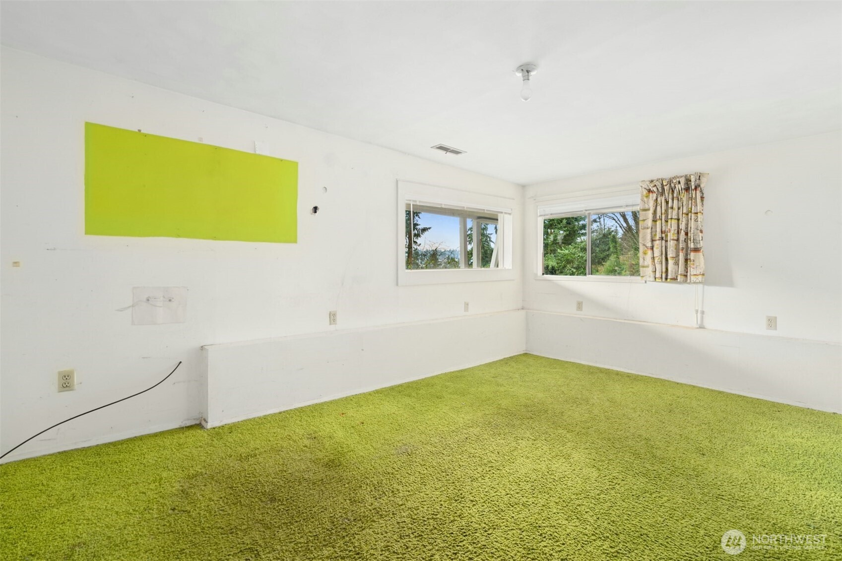 6420 NE 129th Place Kirkland WA 98034