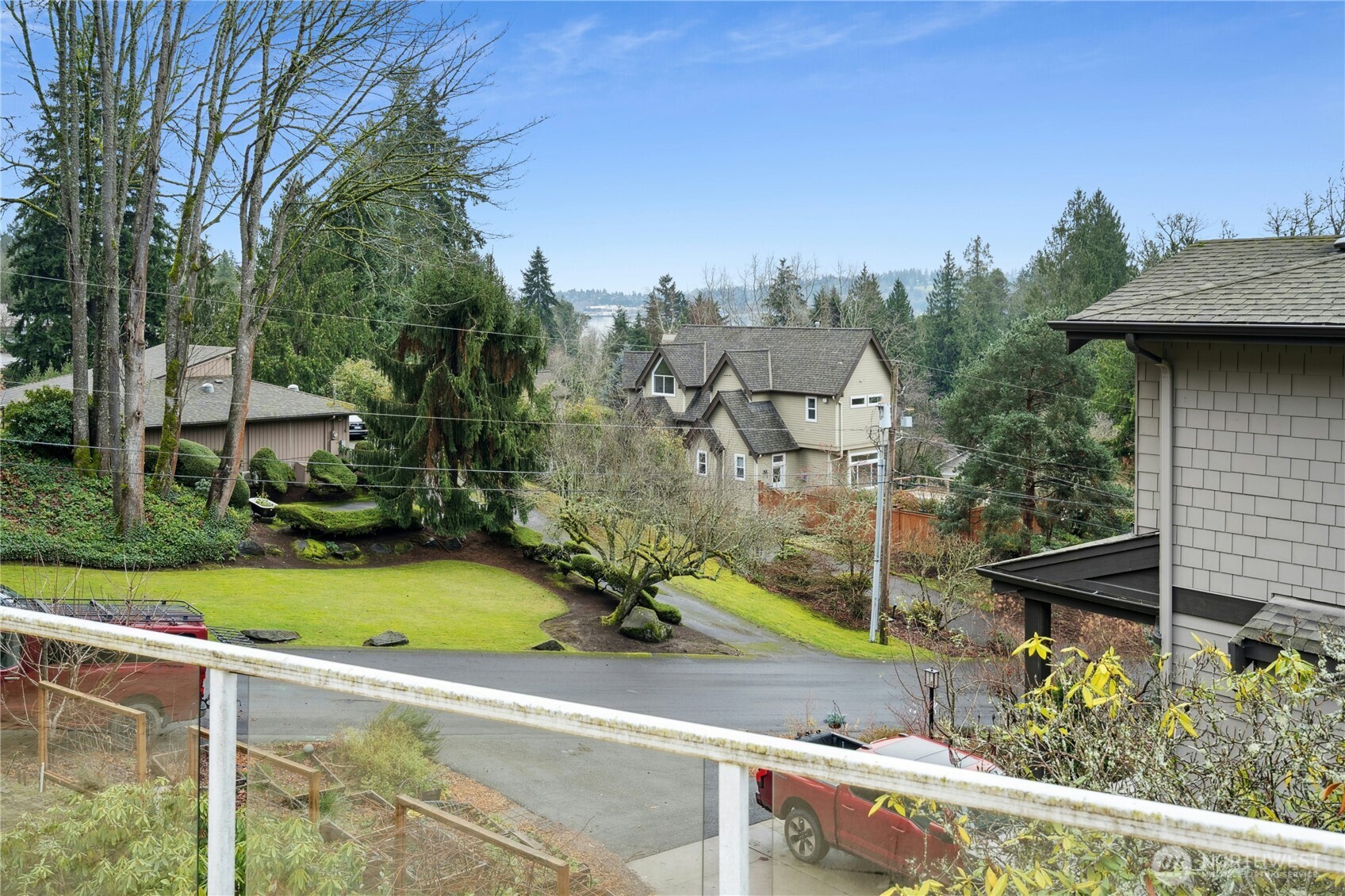 6420 NE 129th Place Kirkland WA 98034