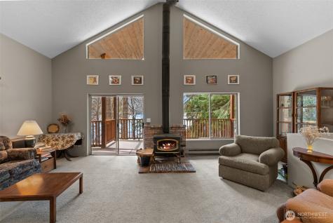 17890 North Shore Drive Leavenworth WA 98826