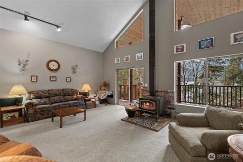 17890 North Shore Drive Leavenworth WA 98826