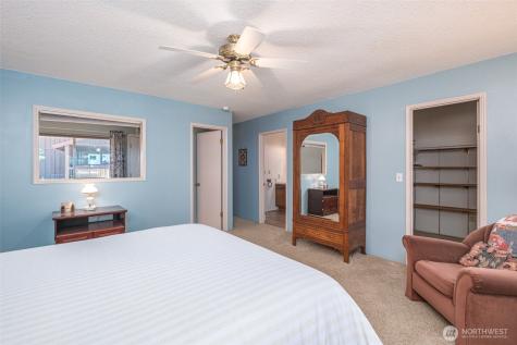 17890 North Shore Drive Leavenworth WA 98826