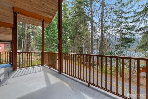 17890 North Shore Drive Leavenworth WA 98826