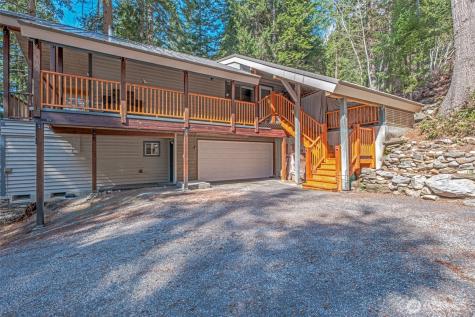 17890 North Shore Drive Leavenworth WA 98826