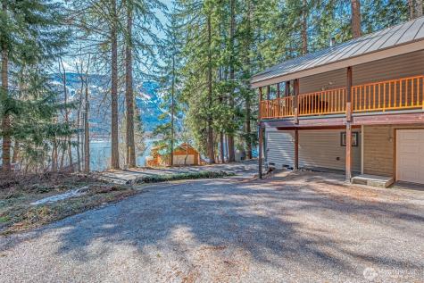 17890 North Shore Drive Leavenworth WA 98826