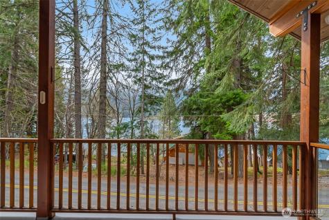 17890 North Shore Drive Leavenworth WA 98826