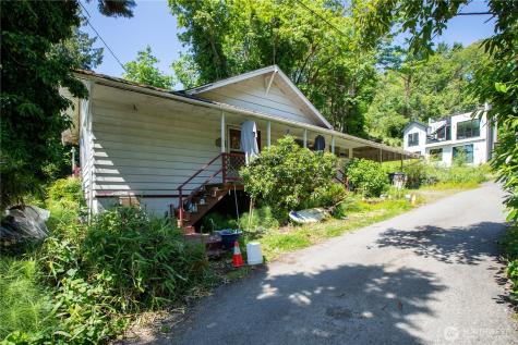 11095 Champagne Point Road NE Kirkland WA 98034