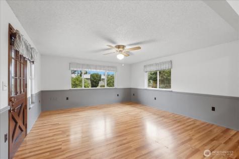 7116 105th Street E Puyallup WA 98373