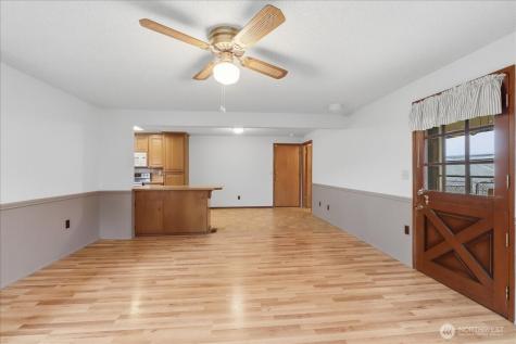 7116 105th Street E Puyallup WA 98373