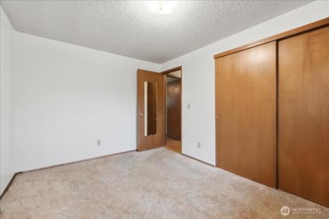 7116 105th Street E Puyallup WA 98373