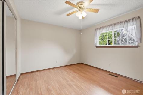 7116 105th Street E Puyallup WA 98373