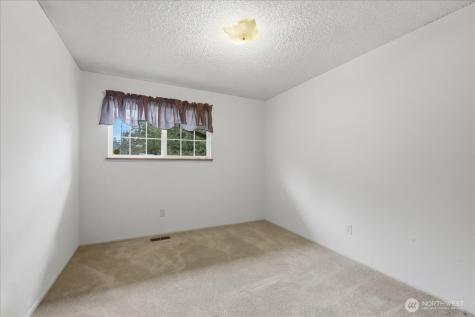 7116 105th Street E Puyallup WA 98373