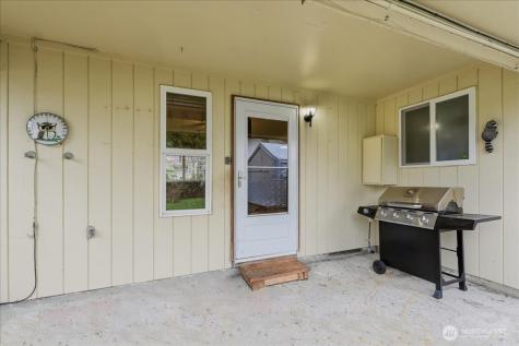 7116 105th Street E Puyallup WA 98373