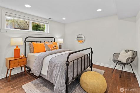3844 30th Avenue W Seattle WA 98199
