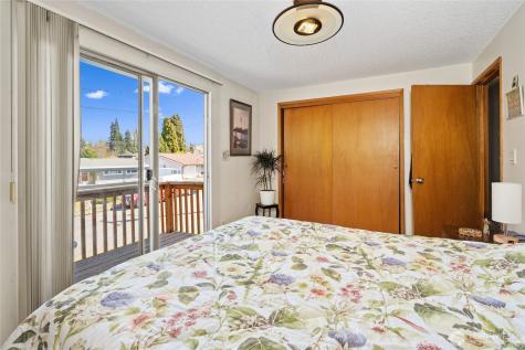 513 Harrington Avenue NE Renton WA 98056