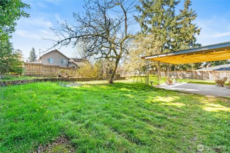 513 Harrington Avenue NE Renton WA 98056