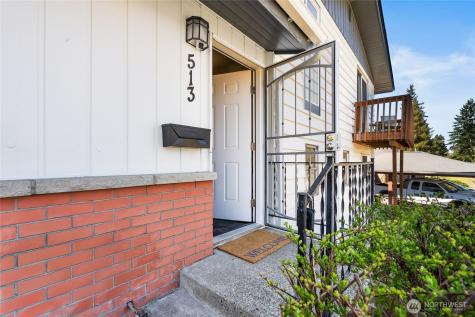 513 Harrington Avenue NE Renton WA 98056
