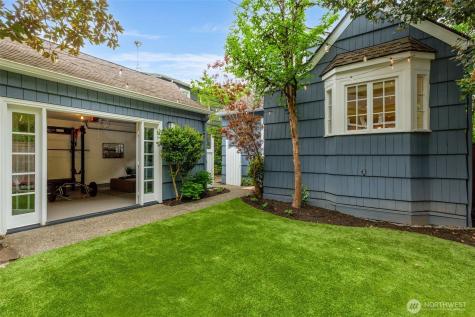 1945 Boyer Avenue E Seattle WA 98112