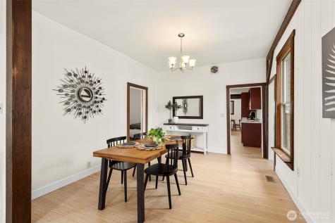 1851 NE Pacific Avenue NE Keyport WA 98345