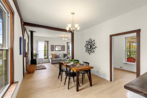 1851 NE Pacific Avenue NE Keyport WA 98345