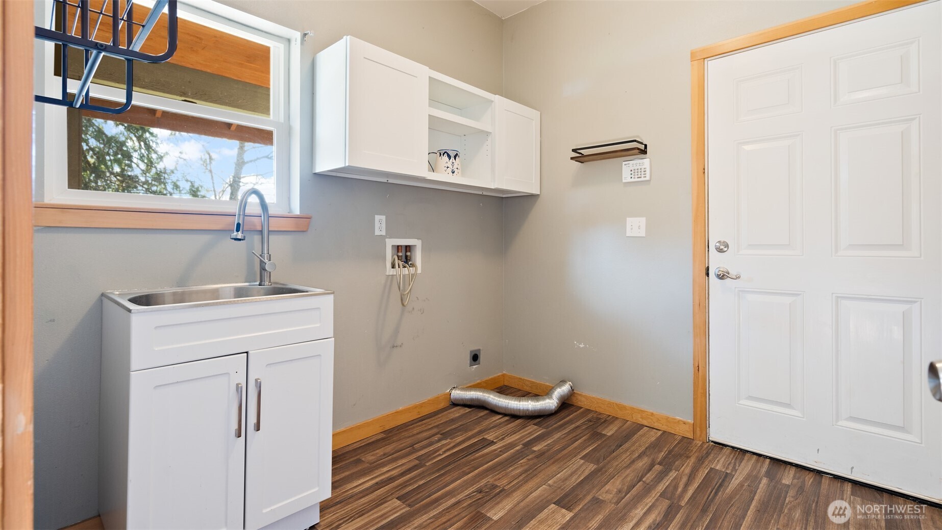 6726 NE Columbia Street Suquamish WA 98392