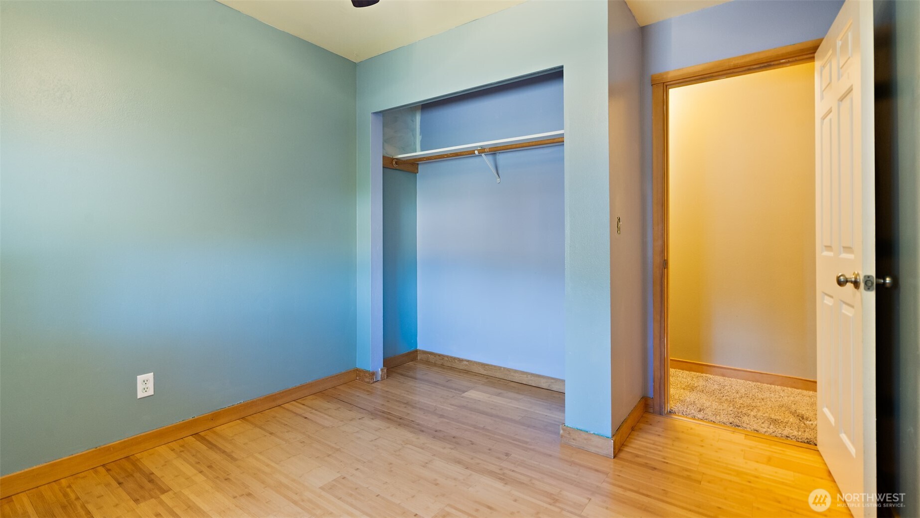6726 NE Columbia Street Suquamish WA 98392