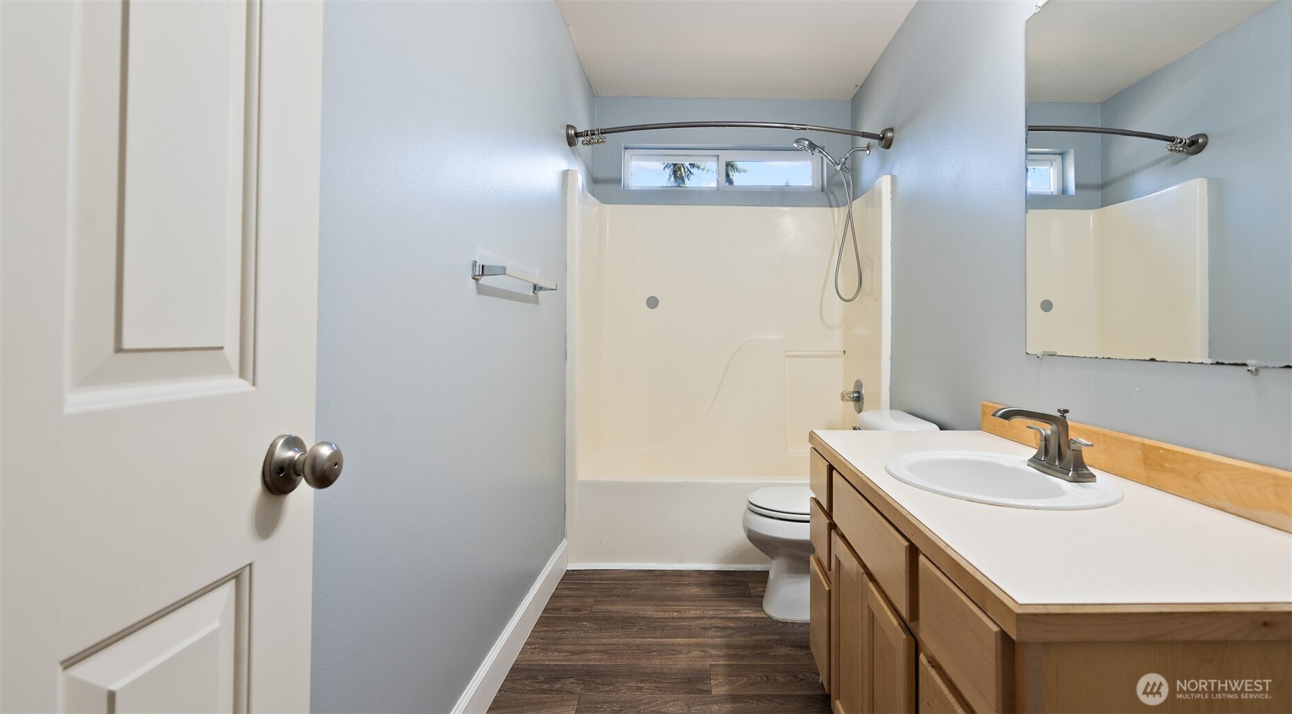 6726 NE Columbia Street Suquamish WA 98392