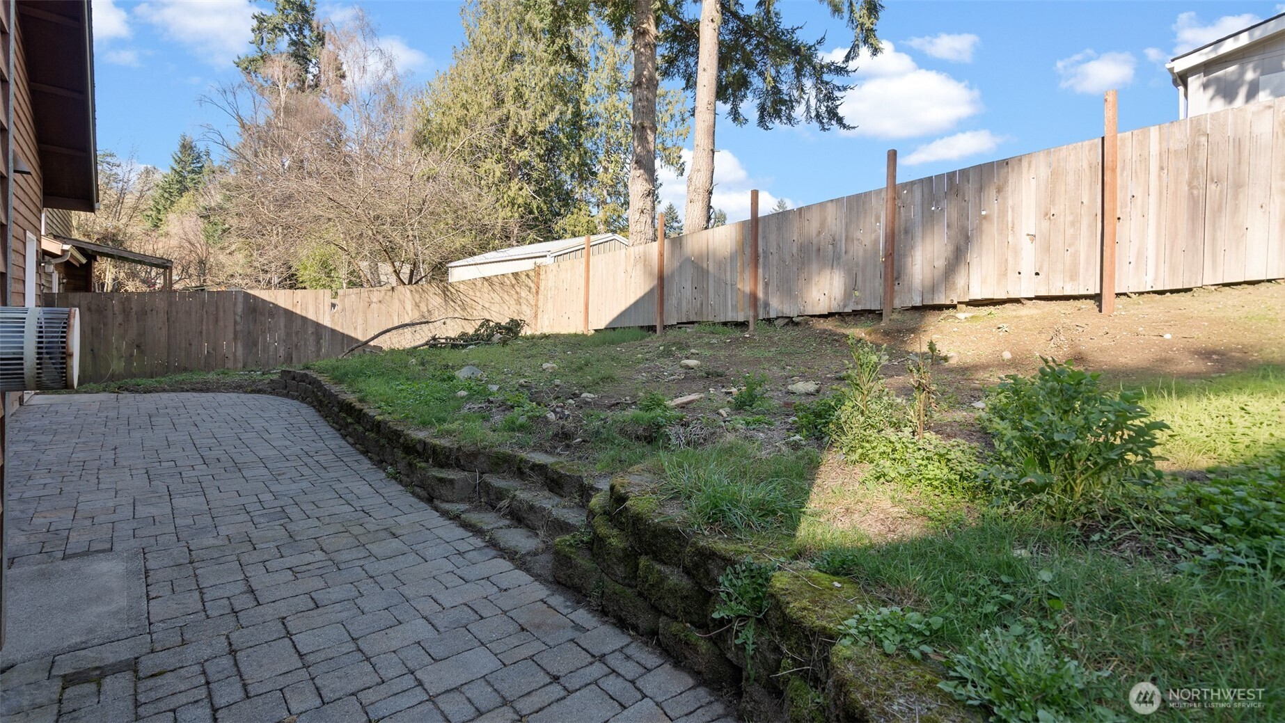 6726 NE Columbia Street Suquamish WA 98392