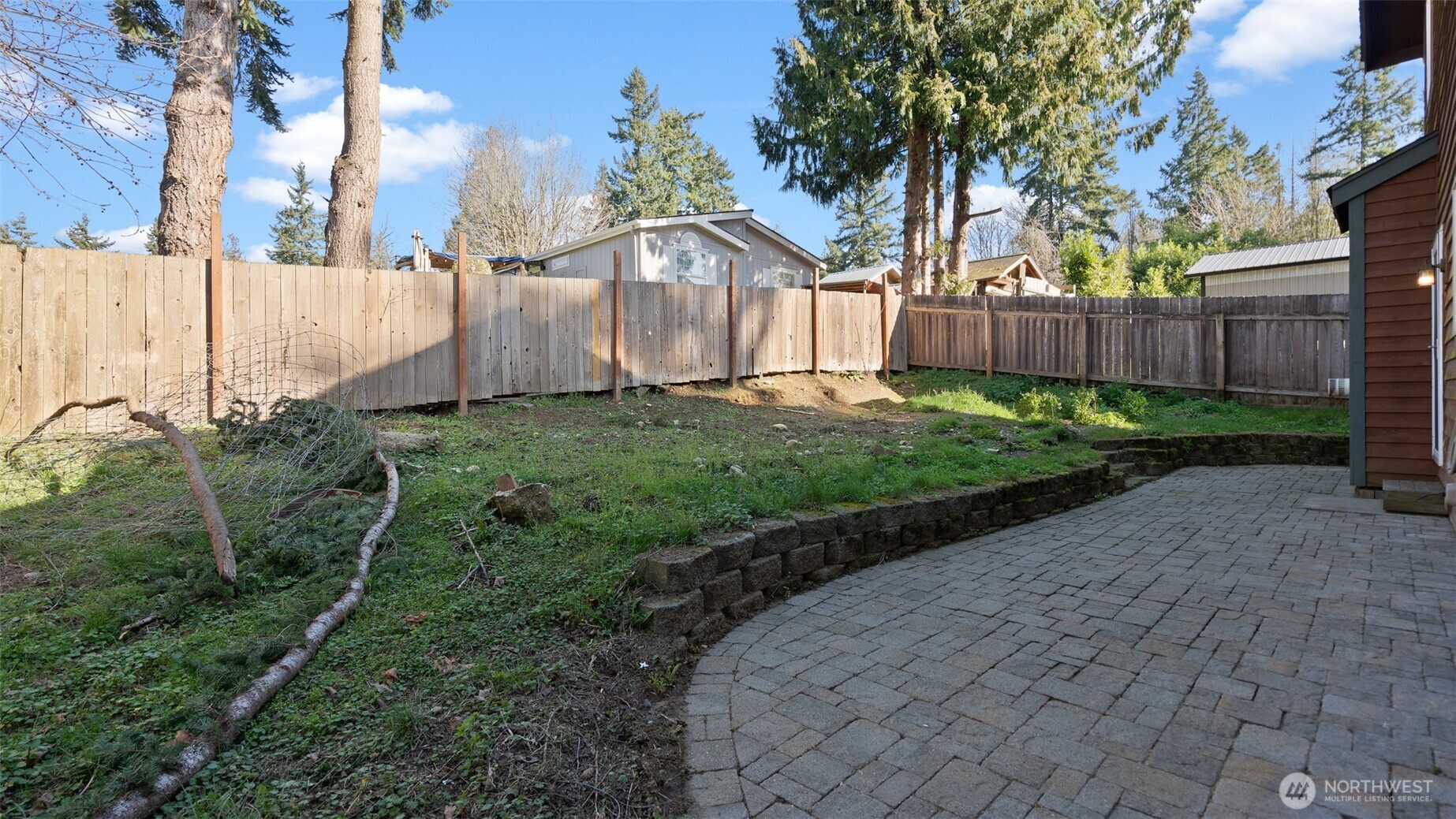 6726 NE Columbia Street Suquamish WA 98392