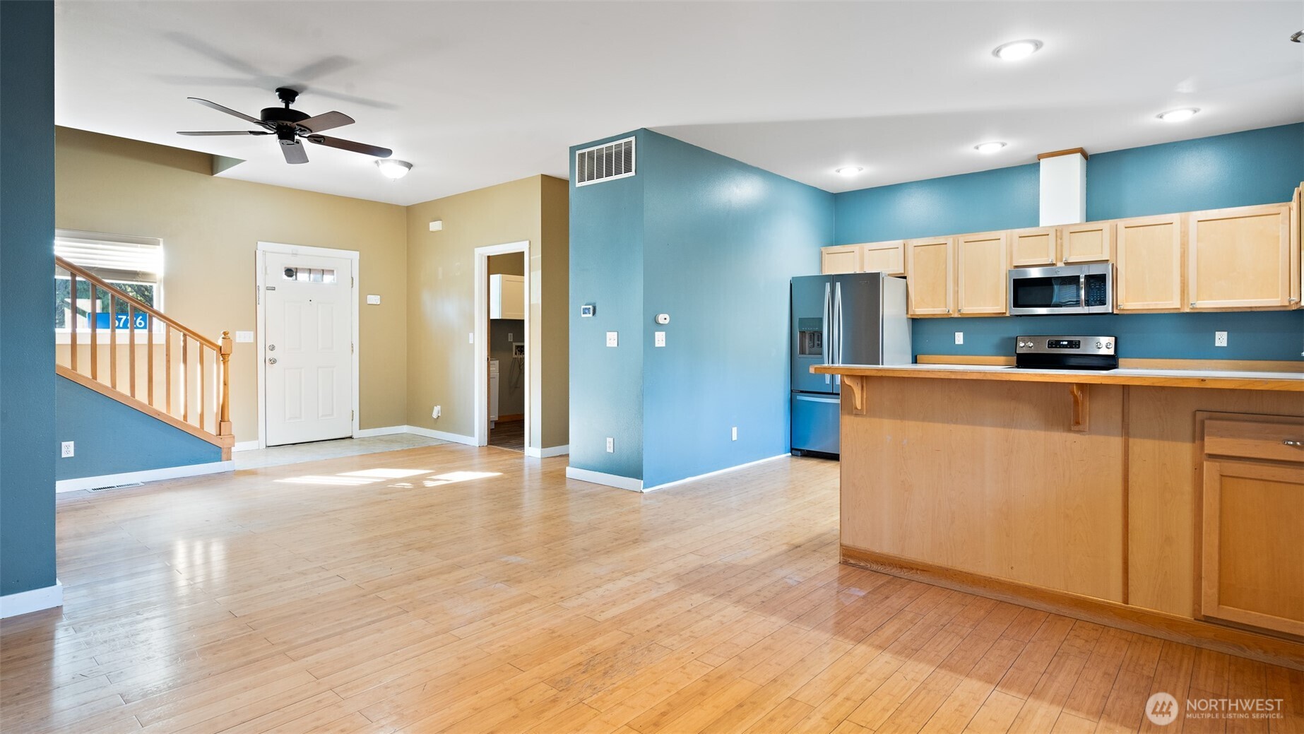 6726 NE Columbia Street Suquamish WA 98392
