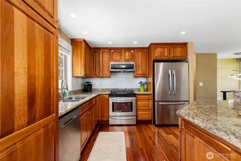 328 176th Place SW Bothell WA 98012