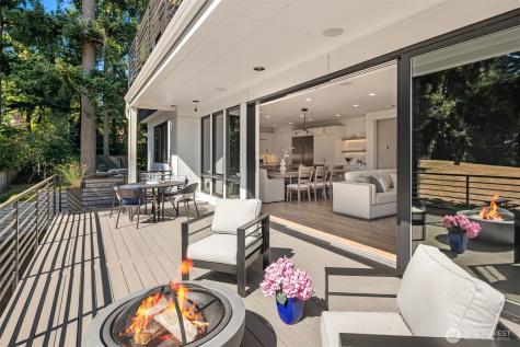 11407 NE 103rd Place Kirkland WA 98033