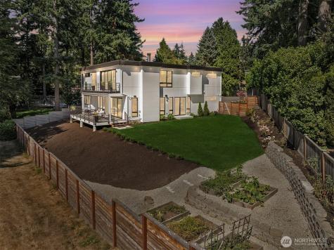 11407 NE 103rd Place Kirkland WA 98033
