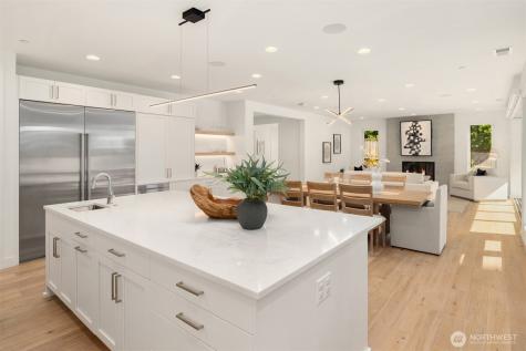 11407 NE 103rd Place Kirkland WA 98033