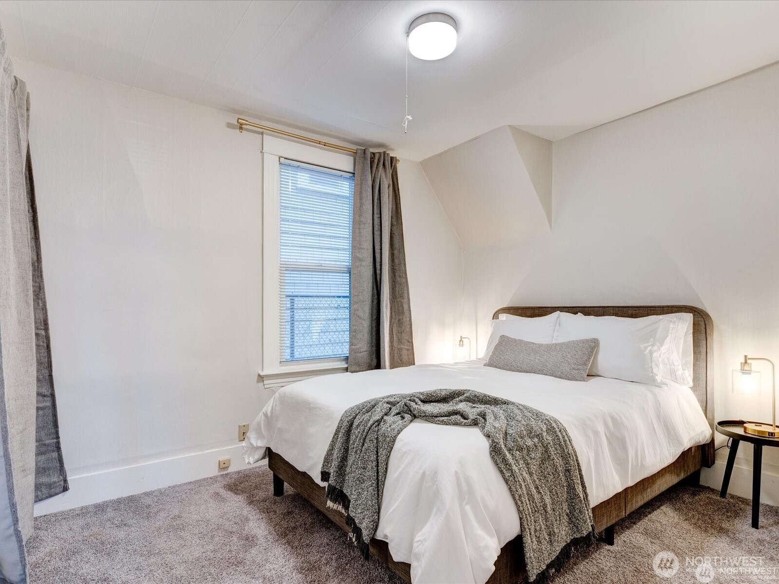 1626 39th Avenue E Seattle WA 98112