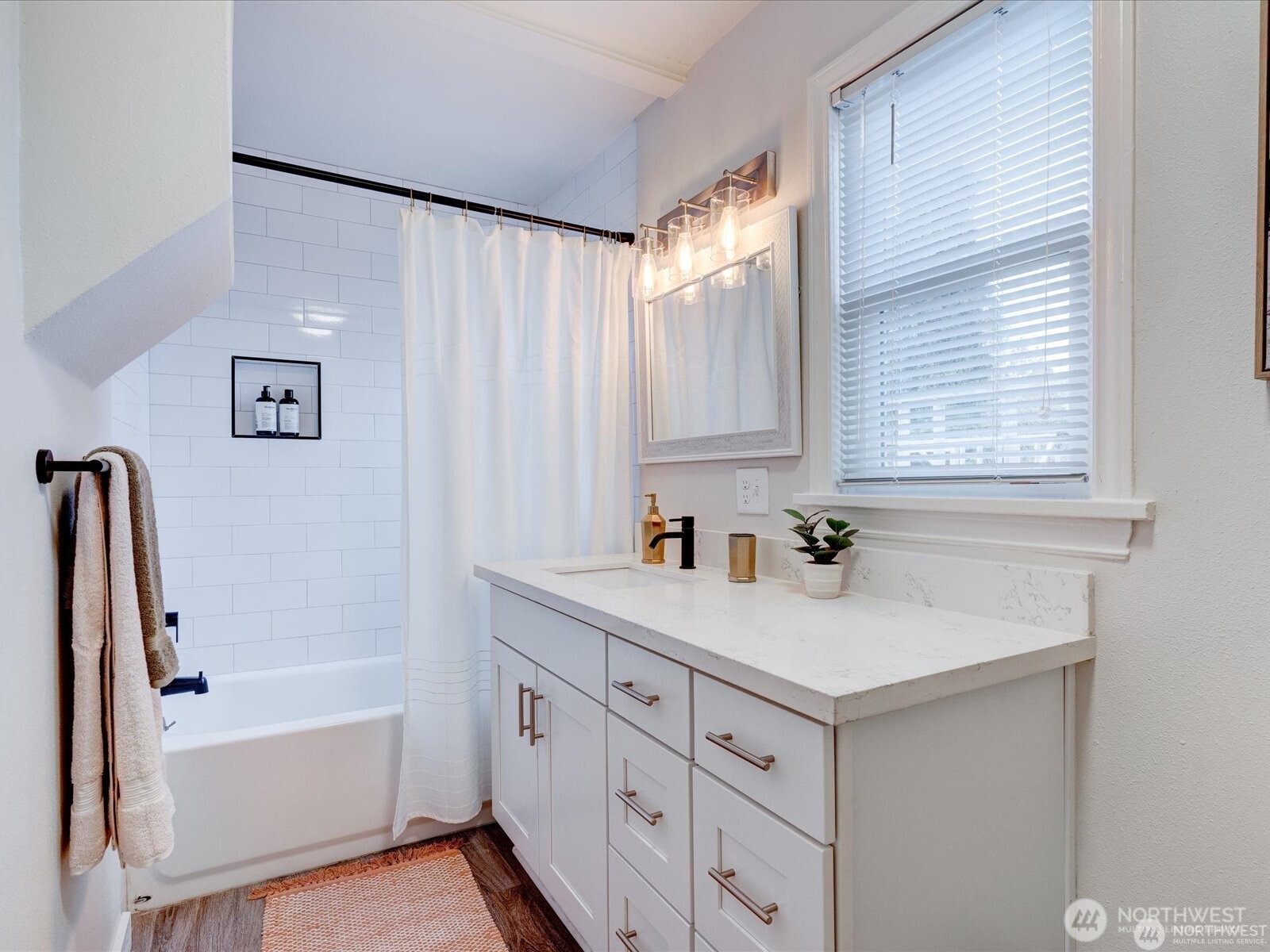 1626 39th Avenue E Seattle WA 98112