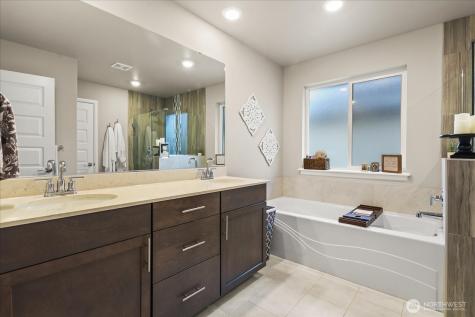 932 121st Avenue SE Lake Stevens WA 98258