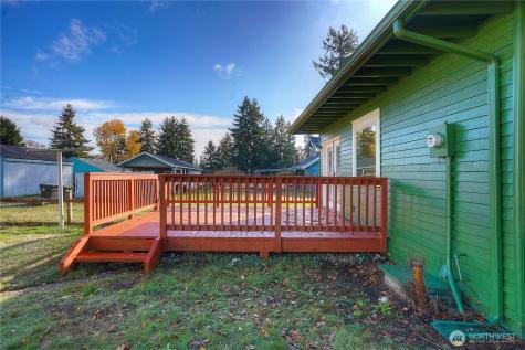 205 Brandywine Avenue Dupont WA 98327