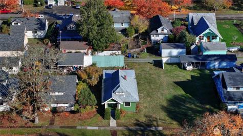 205 Brandywine Avenue Dupont WA 98327