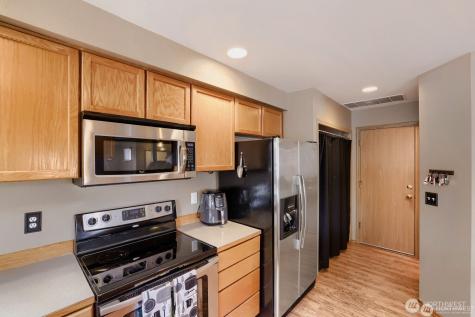1832 82nd Avenue NE Lake Stevens WA 98258