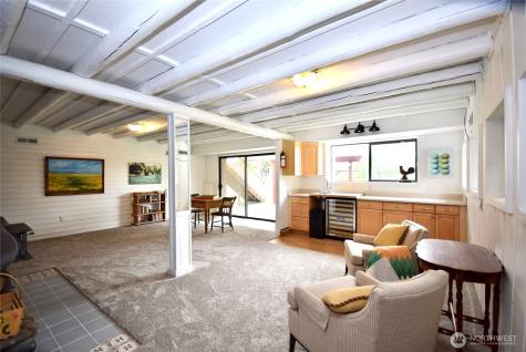1734 Woodcock Road Sequim WA 98382