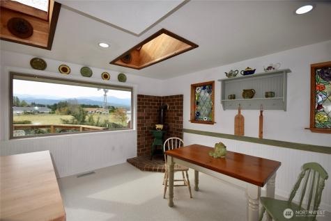 1734 Woodcock Road Sequim WA 98382