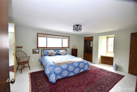 1734 Woodcock Road Sequim WA 98382