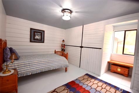 1734 Woodcock Road Sequim WA 98382